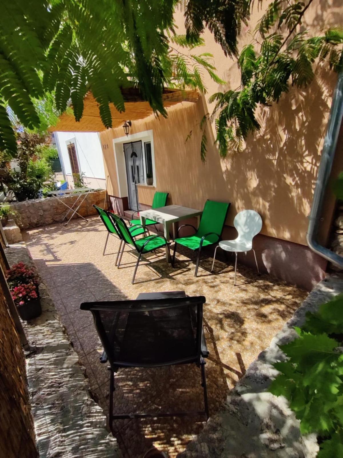 Apartman Kristina Vrbnik Eksteriør bilde